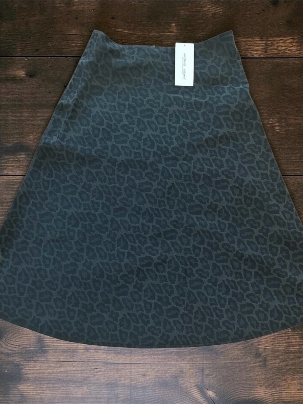 Antonio Melani Black/Sage Leopard Animal Print A-Line Skirt with Built-In Slip
